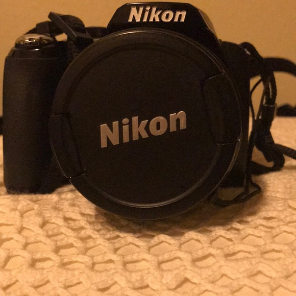 Nikon camera - Picture 2 of 7